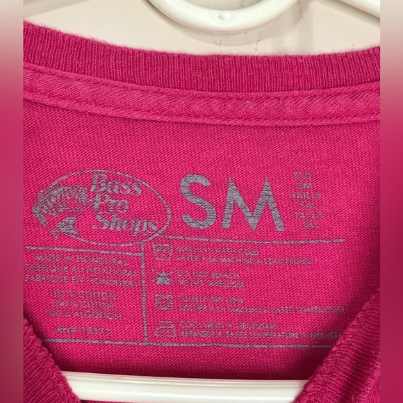 Bass Pro Shops Kids Pink Blouse Shirt
6 / 7 Small
It’s not dirt it’s camouflage - Picture 16 of 16